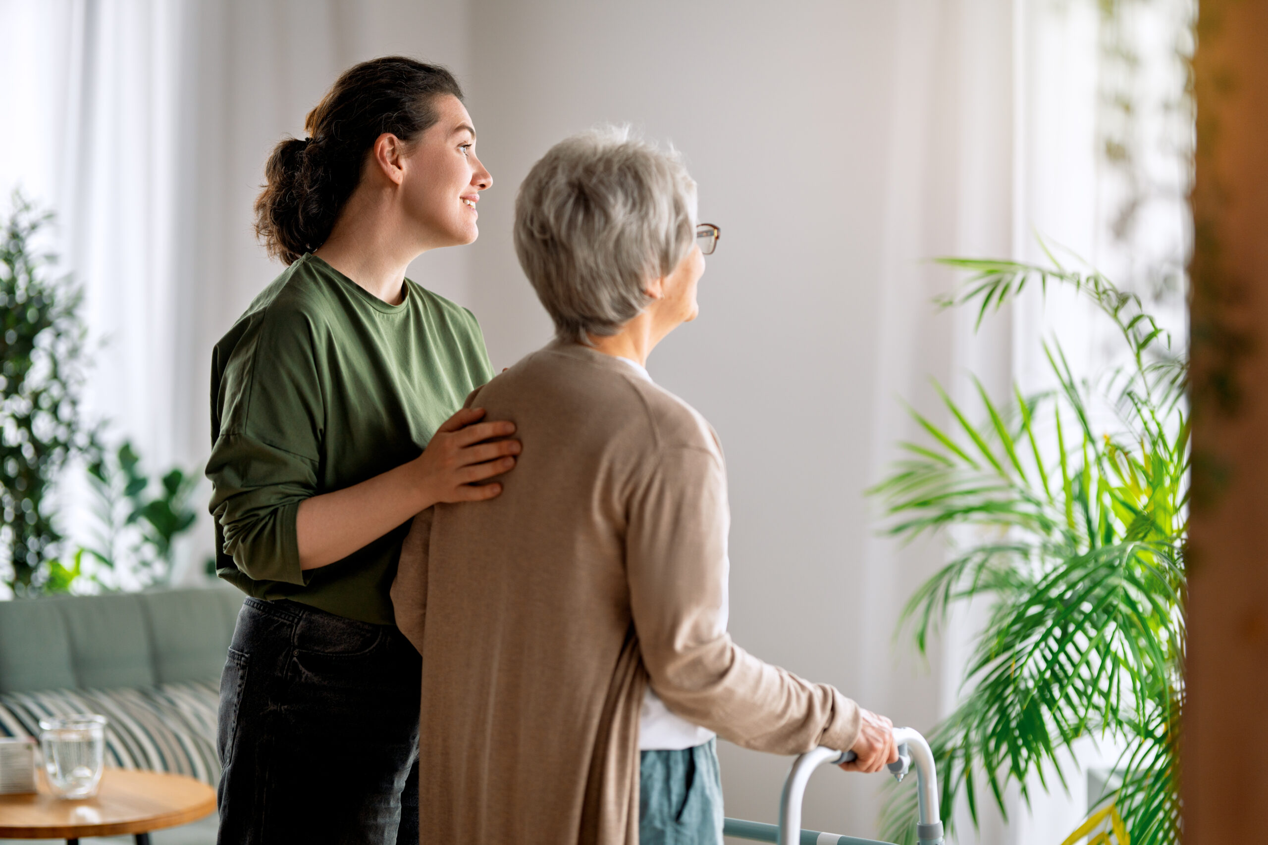 24-Hour Home Care in Pendleton, SC Compassionate 24-hour home care Pendleton SC with a dedicated 24-hour caregiver Pendleton SC providing overnight support and personalized assistance for seniors at home.